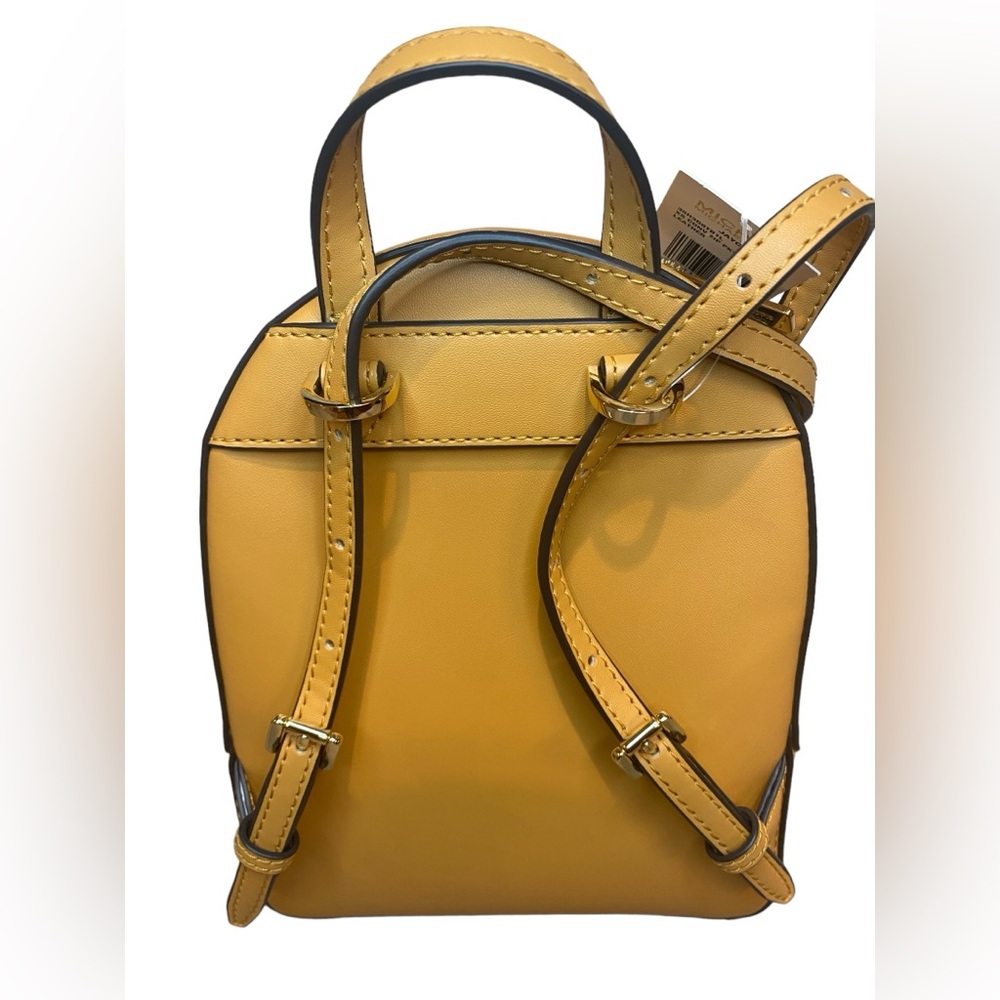 NWT Michael Kors Jaycee Backpack - Picture 2 of 4